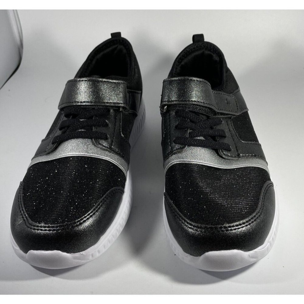 ❤️FINAL PRICE-NEW Girls Black Glittery Sneakers Slip Ons Lightweight SIZE 2.5